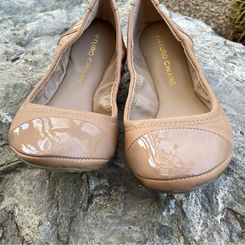 Patent Leather Ballet Flats in Nude💛 Excellent Condition - Picture 3 of 11